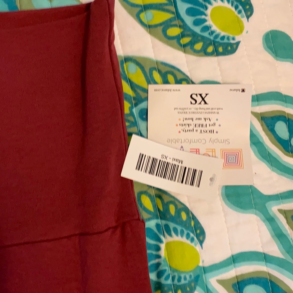 BNWT LuLaRoe maxi skirt XS